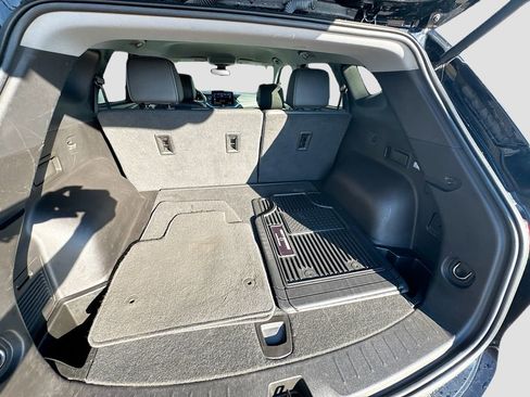 Used 2023 Chevrolet Blazer LT image 30