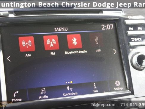 Used 2022 Nissan Murano S image 22