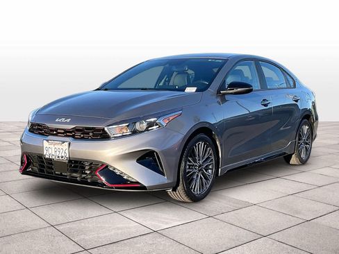 Used 2023 Kia Forte GT-Line w/ GT-Line Technology Package FWD image 1
