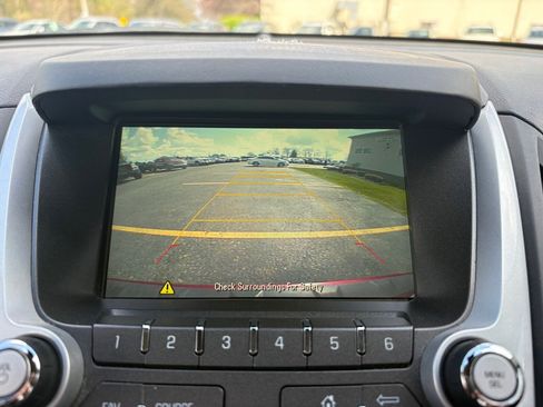 Used 2015 Chevrolet Equinox LT w/ Driver Convenience Package FWD image 15