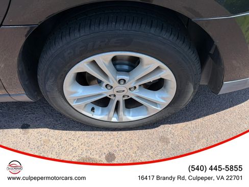 Used 2015 Ford Taurus SEL w/ Equipment Group 201A FWD image 27