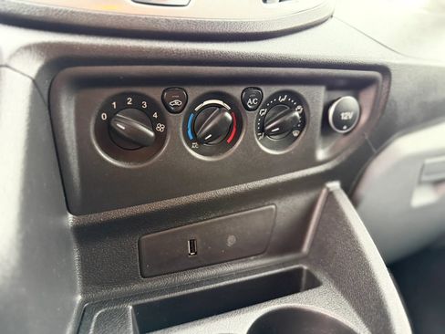 Used 2017 Ford Transit 350 XLT RWD image 33