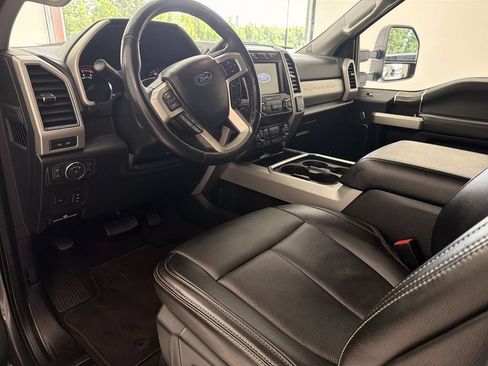 Used 2021 Ford F250 Lariat AWD/4WD image 10