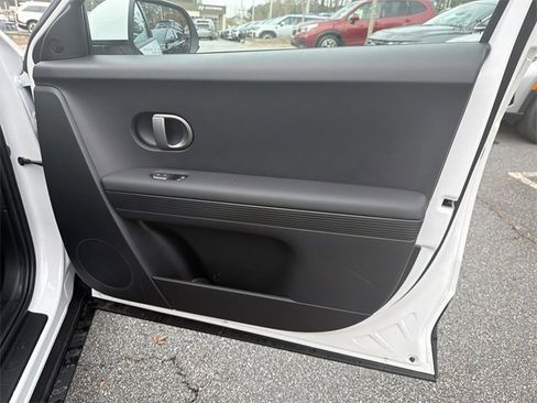 New 2026 Hyundai Ioniq 5 SE image 14