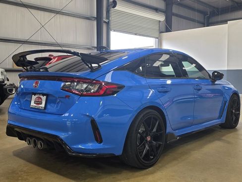 Used 2025 Honda Civic Type R image 4