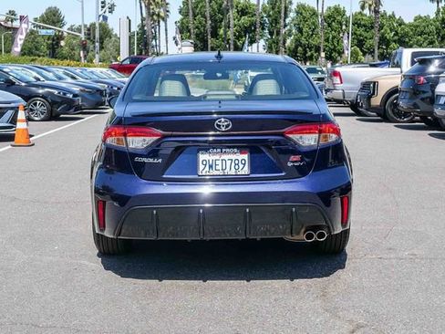 Used 2026 Toyota Corolla SE FWD image 6