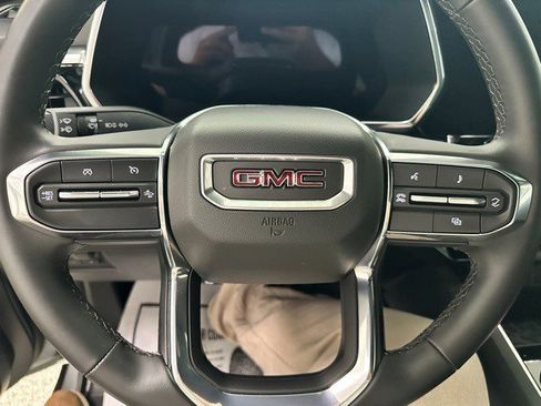Certified 2024 GMC Canyon Elevation w/ Convenience Package image 23