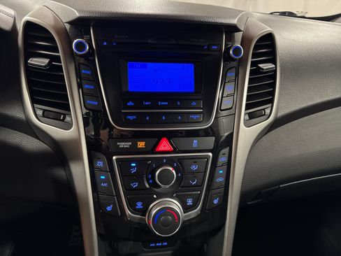 Used 2013 Hyundai Elantra GT w/ Style Pkg FWD image 21