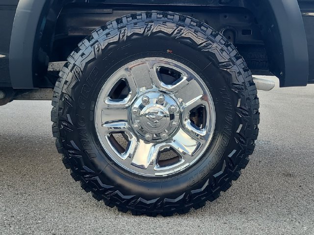 Used 2018 RAM 2500 Tradesman w/ Chrome Appearance Group AWD/4WD image 8