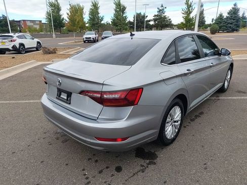 Used 2019 Volkswagen Jetta S w/ Driver Assistance Package FWD image 3