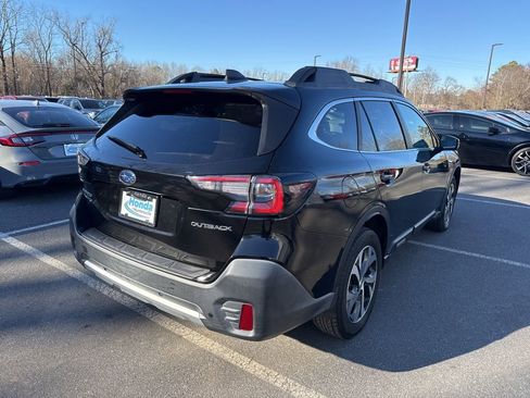 Used 2020 Subaru Outback Limited image 8