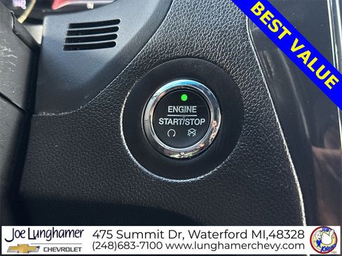 Used 2018 Ford Explorer XLT w/ Equipment Group 201A image 16