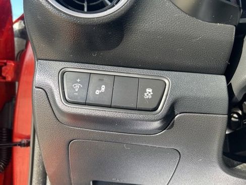 Used 2023 Kia Forte LXS w/ LXS Technology Package image 20