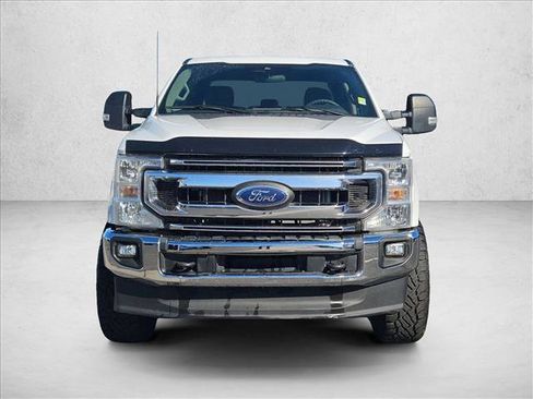 Used 2022 Ford F250 XLT w/ XLT Value Package image 2