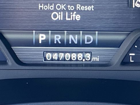 Used 2024 RAM 3500 Laramie w/ Night Edition image 24