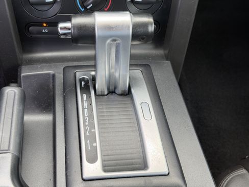 Used 2007 Ford Mustang GT Premium RWD image 21
