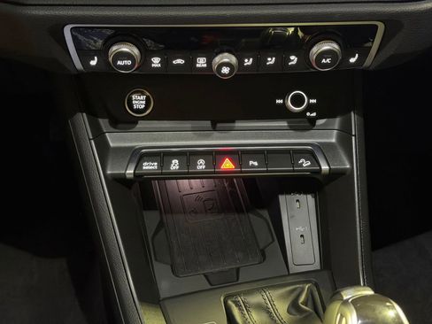 Certified 2023 Audi Q3 2.0T Premium Plus w/ Premium Plus Package image 29