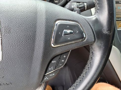 Used 2017 Lincoln MKC Reserve FWD image 20