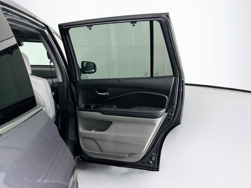 Used 2020 Honda Pilot EX-L image 32