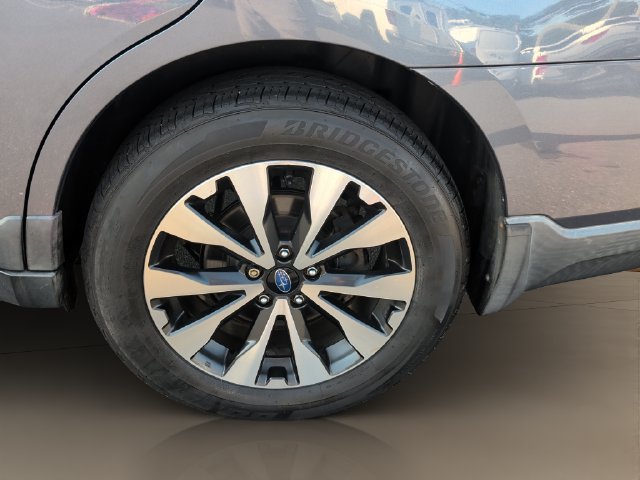 Used 2017 Subaru Outback 2.5i Limited AWD/4WD image 23