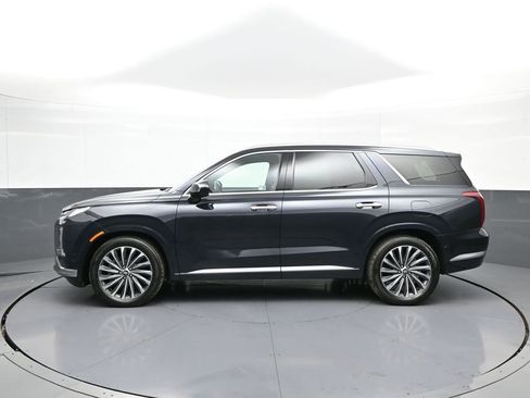 Used 2024 Hyundai Palisade Calligraphy image 9