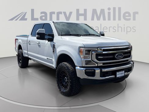 Used 2021 Ford F350 Lariat w/ Lariat Ultimate Package AWD/4WD image 7