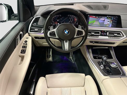 Used 2022 BMW X5 xDrive40i w/ M Sport Package image 23