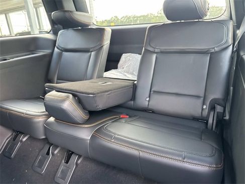 New 2025 Ford Expedition Tremor image 18