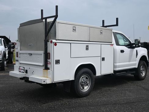 Used 2020 Ford F350 XL w/ Power Equipment Group AWD/4WD image 5