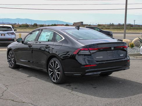 New 2026 Honda Accord Touring image 6