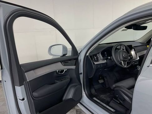 New 2026 Volvo XC90 B6 Ultra w/ Protection Package image 26