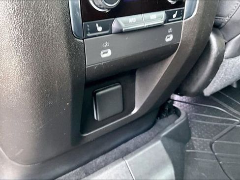 Used 2021 Chevrolet Suburban High Country w/ Max Trailering Package image 18