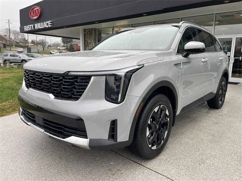 New 2026 Kia Sorento S image 3