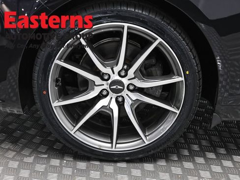Used 2023 Genesis G70 2.0T AWD/4WD image 33