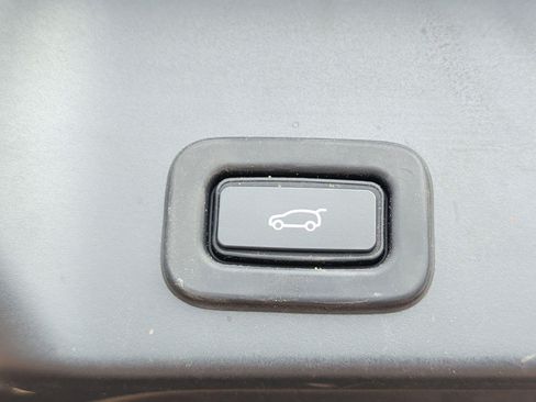 Used 2021 Land Rover Range Rover Evoque R-Dynamic SE AWD/4WD image 29