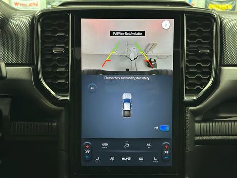 Certified 2024 Ford Ranger XLT w/ FX4 Off-Road Package image 6