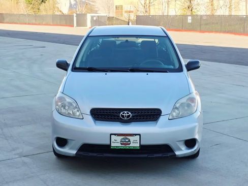 Used 2006 Toyota Matrix XR image 8