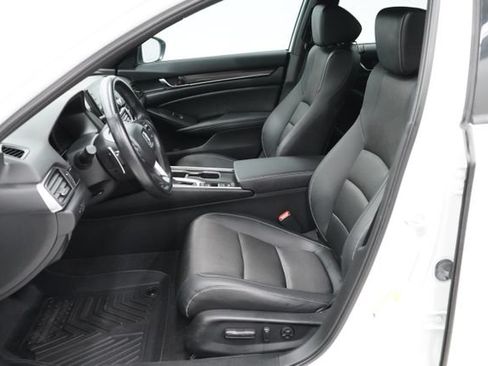 Used 2022 Honda Accord Sport image 13