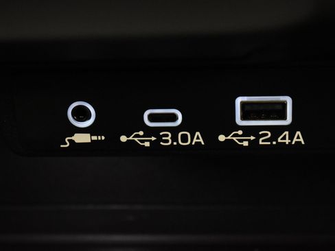 Used 2024 Subaru Crosstrek 2.5i Limited image 32