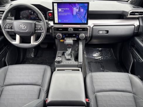 Certified 2026 Toyota 4Runner TRD Off-Road Premium AWD/4WD image 24