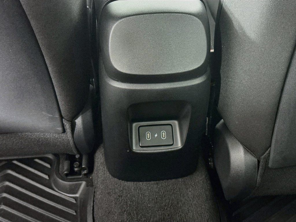 Certified 2026 Hyundai Elantra Sport FWD image 35