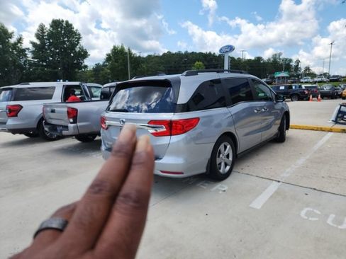 Used 2018 Honda Odyssey EX-L image 11