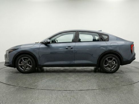 Used 2025 Kia K4 FWD image 5
