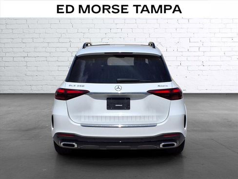 Used 2024 Mercedes-Benz GLE 350 4MATIC image 4
