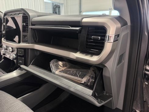 Used 2021 Ford F150 XLT w/ Equipment Group 302A High image 24