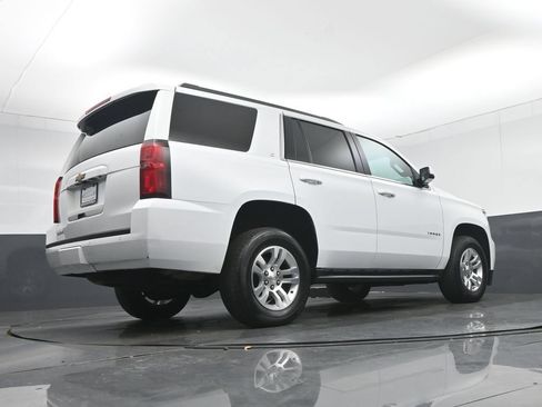 Used 2019 Chevrolet Tahoe LT w/ Luxury Package AWD/4WD image 65