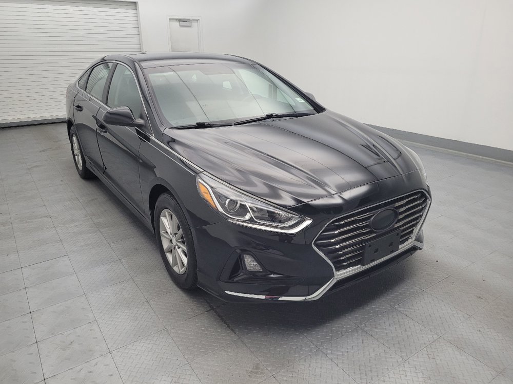 Used 2018 Hyundai Sonata SE w/ Cargo Package FWD image 13