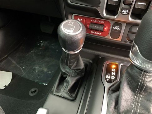 New 2025 Jeep Wrangler Willys image 32