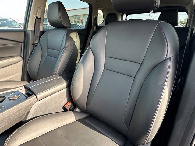 Used 2026 Nissan Rogue SL AWD/4WD image 25