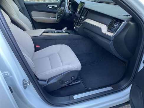 Certified 2026 Volvo XC60 B5 Plus w/ Climate Package AWD/4WD image 13